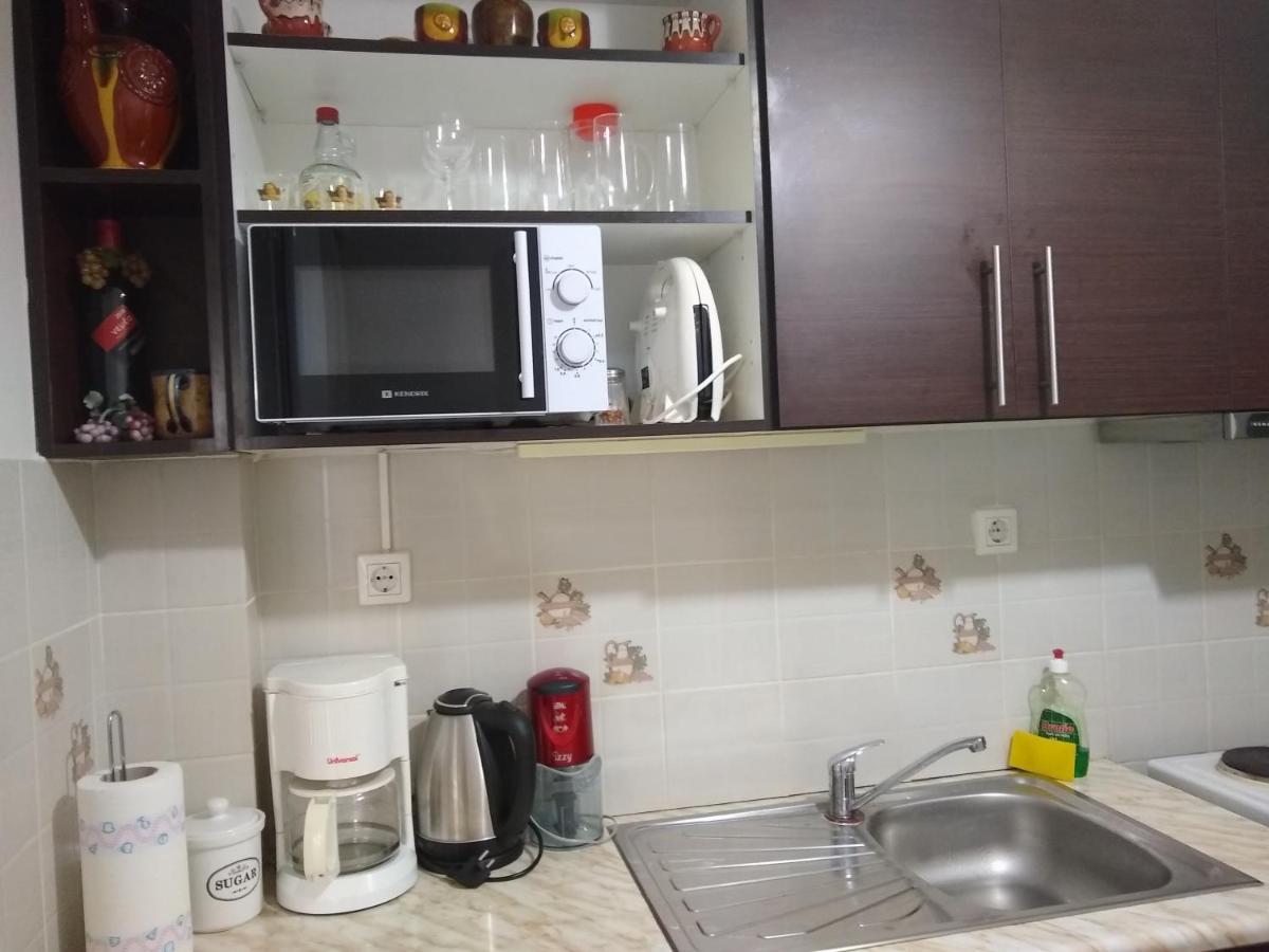 Acropolis Within 10 Minutes Walk! Classical Apartment And A Hostess At Your Side! Афіни Екстер'єр фото